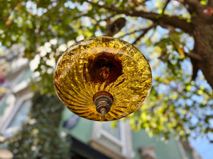 Lámpara ovalada ámbar