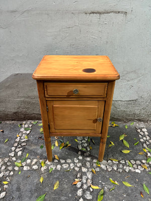 Buró de madera