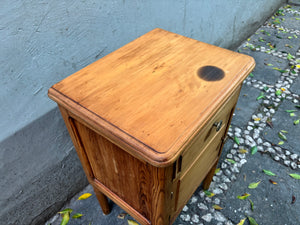 Buró de madera