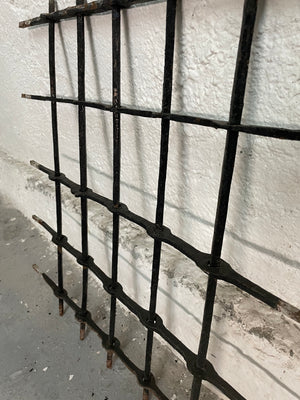 Reja colonial (R9)