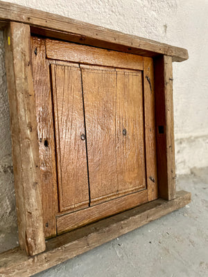 Ventana antigua (v3)