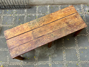 Mesa larga doble cajón