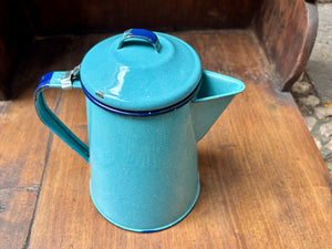 Cafetera con tapa