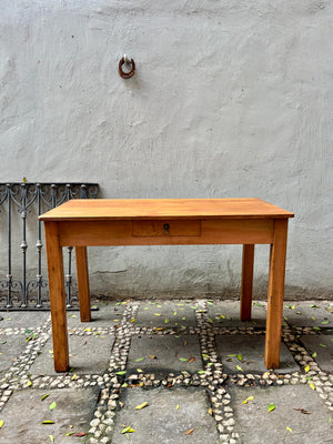 Mesa con cajon