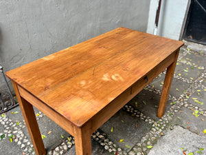 Mesa con cajon