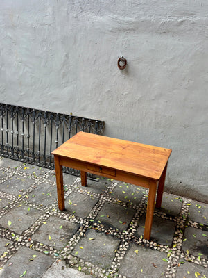 Mesa con cajon