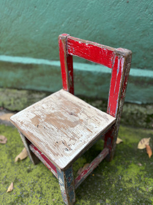 Sillita de madera
