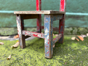 Sillita de madera