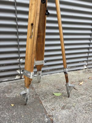 Tripié electrificado