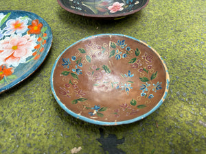 Platos de madera decorados