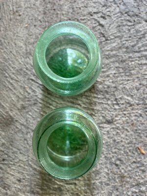 Frascos de vidrio soplado