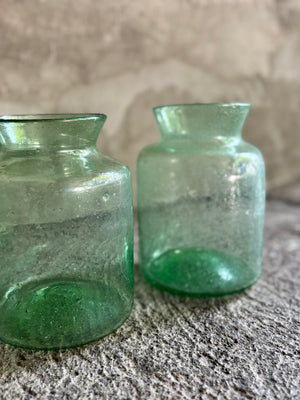 Frascos de vidrio soplado