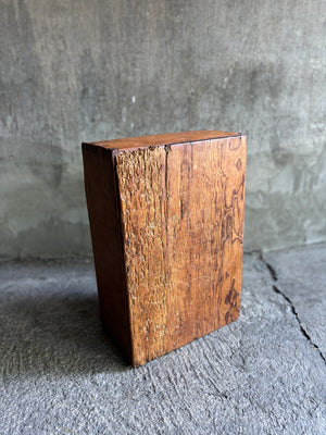 Caja de madera grande con tapa
