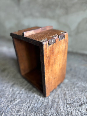 Medida cuartillo de madera