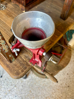 Molino manual de maiz