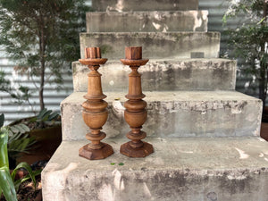 Candelabros de madera