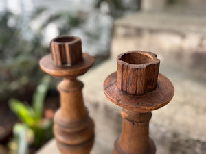 Candelabros de madera