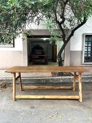 Mesa en A