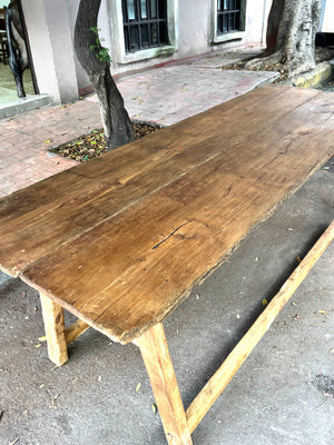 Mesa en A
