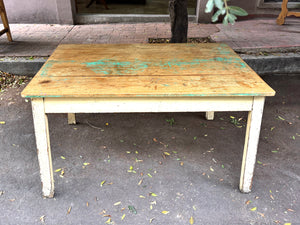 Mesa de maple