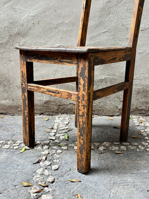 Silla de madera