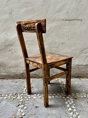 Silla de madera