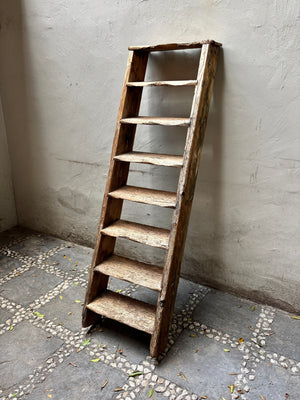 Escalera de tapanco