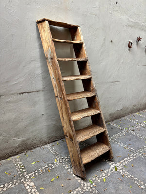 Escalera de tapanco