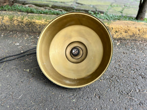 Lámpara industrial negra