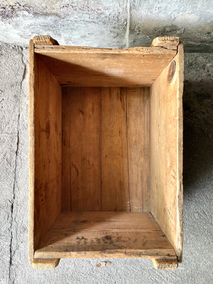 Caja de madera industrial