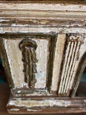 Sagrario de madera