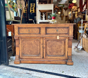 Cómoda de encino