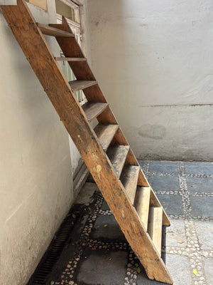 Escalera de tapanco