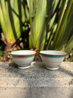 Cuencos de loza europea