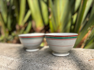 Cuencos de loza europea