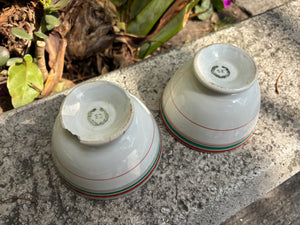 Cuencos de loza europea